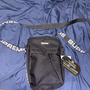 Supreme Black Messenger Bag